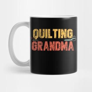 Quilting Grandma T-Shirt - Retro Colors Gift Mug